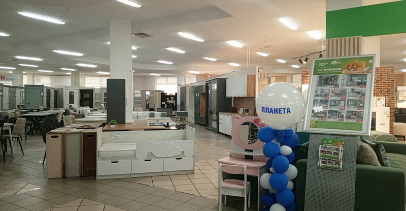 Мебель в ТЦ Южный левое крыло - фото 1